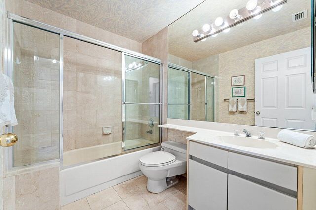 5160 Lake Catalina Drive C, Boca Raton, FL 33496