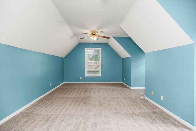 701 SE James Circle, Lee's Summit, MO 64063