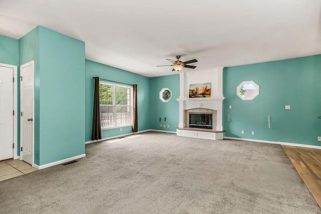 701 SE James Circle, Lee's Summit, MO 64063