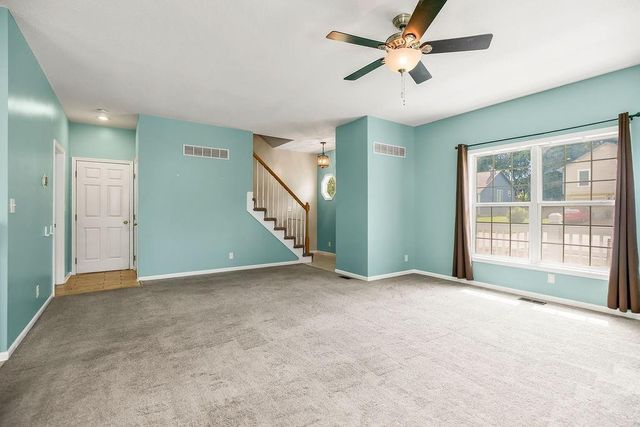 701 SE James Circle, Lee's Summit, MO 64063
