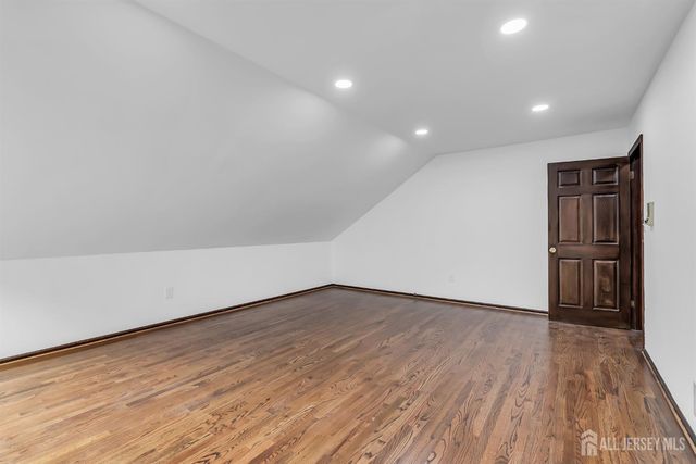 6 Deep Wood Lane, Colts Neck, NJ 07722