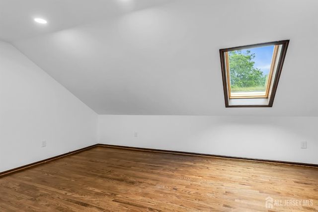 6 Deep Wood Lane, Colts Neck, NJ 07722