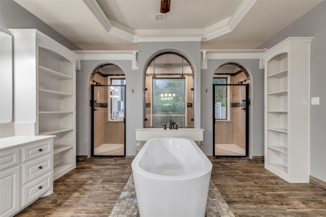 18763 Grand Harbor Point, Montgomery, TX 77356