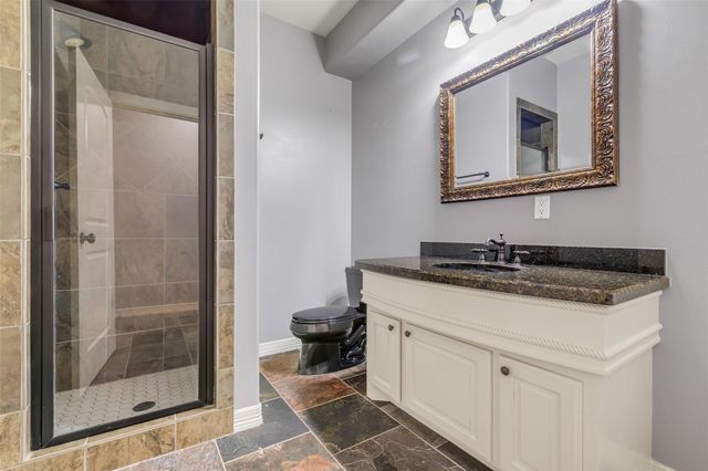 18763 Grand Harbor Point, Montgomery, TX 77356