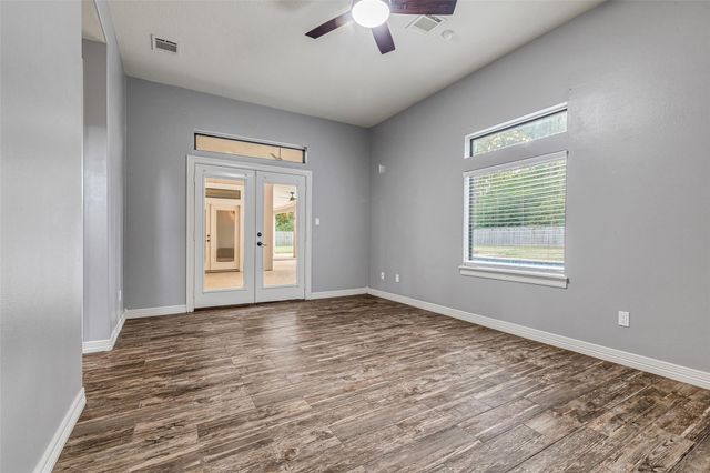 18763 Grand Harbor Point, Montgomery, TX 77356