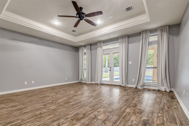 18763 Grand Harbor Point, Montgomery, TX 77356