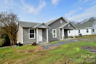 2007 S York Road, Gastonia, NC 28052