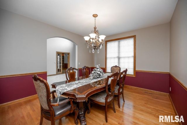 6918 W SADDLEBROOK Drive, Mapleton, IL 61547