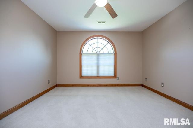 6918 W SADDLEBROOK Drive, Mapleton, IL 61547