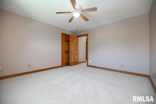 6918 W SADDLEBROOK Drive, Mapleton, IL 61547