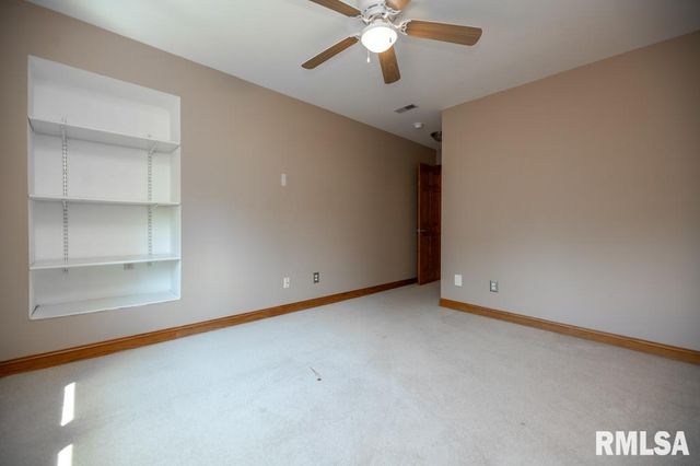 6918 W SADDLEBROOK Drive, Mapleton, IL 61547