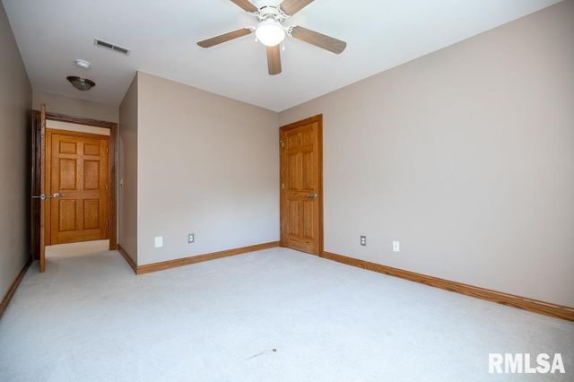 6918 W SADDLEBROOK Drive, Mapleton, IL 61547