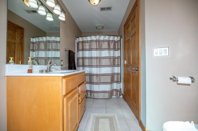 6918 W SADDLEBROOK Drive, Mapleton, IL 61547