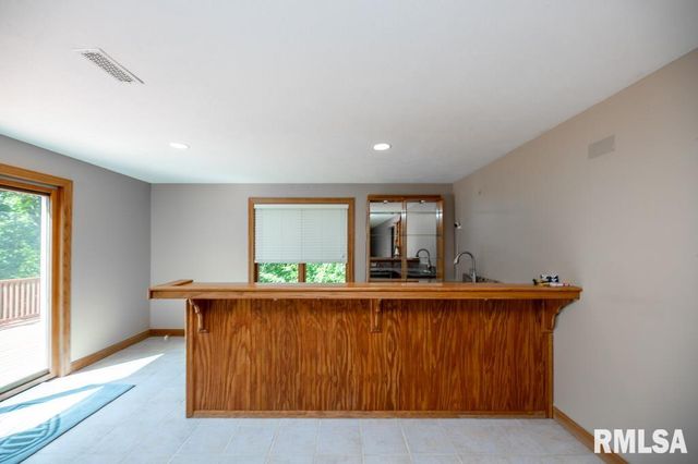 6918 W SADDLEBROOK Drive, Mapleton, IL 61547