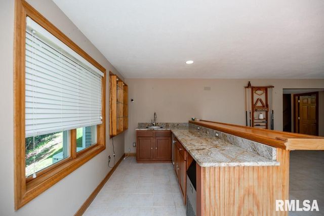 6918 W SADDLEBROOK Drive, Mapleton, IL 61547