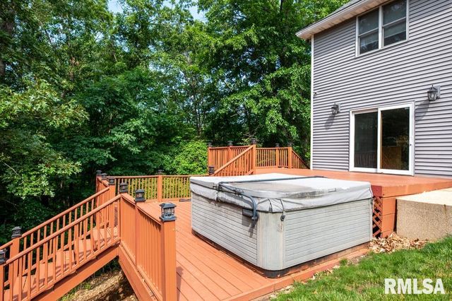 6918 W SADDLEBROOK Drive, Mapleton, IL 61547