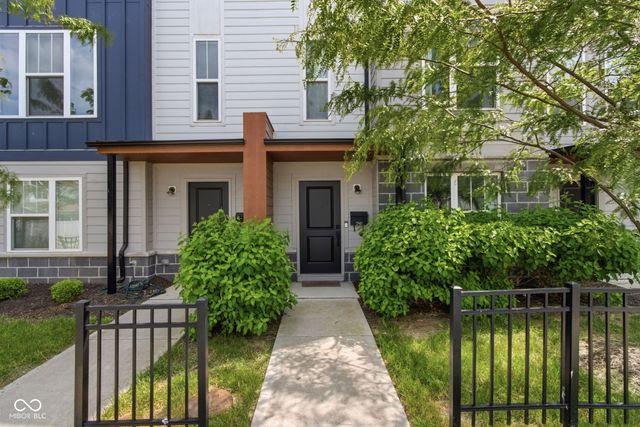2945 Bolton Square Boulevard, Indianapolis, IN 46222