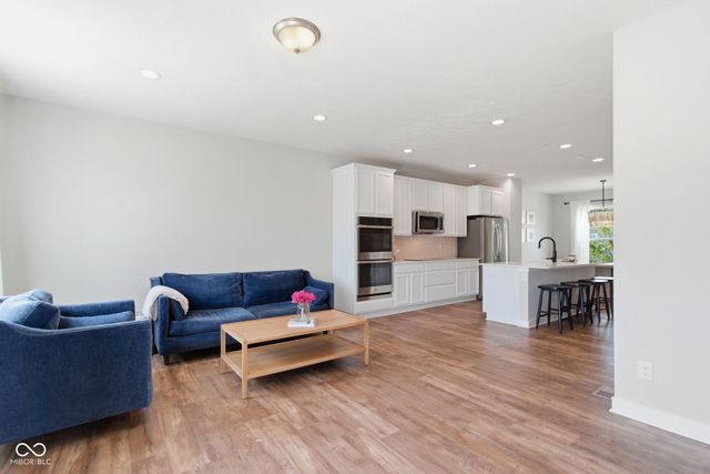 2945 Bolton Square Boulevard, Indianapolis, IN 46222