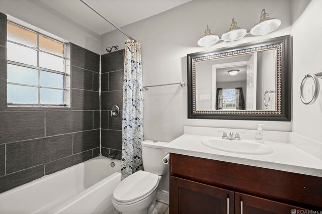 41145 1st Colonial St, Prairieville, LA 70769