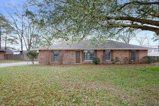 41145 1st Colonial St, Prairieville, LA 70769