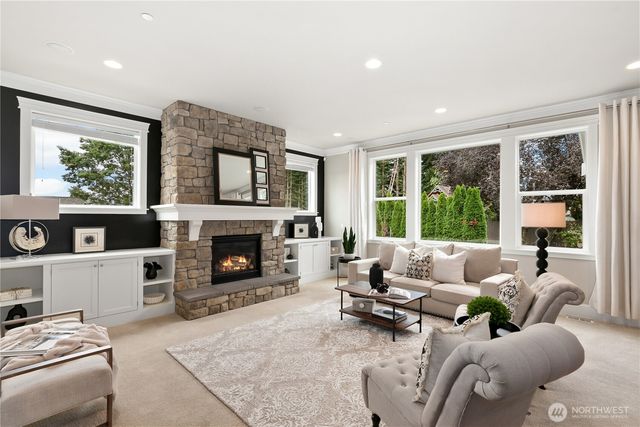 9831 NE 16th Street, Bellevue, WA 98004