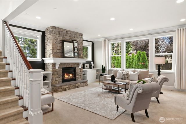 9831 NE 16th Street, Bellevue, WA 98004