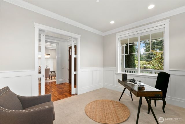 9831 NE 16th Street, Bellevue, WA 98004