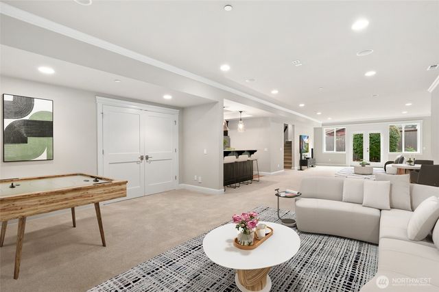 9831 NE 16th Street, Bellevue, WA 98004