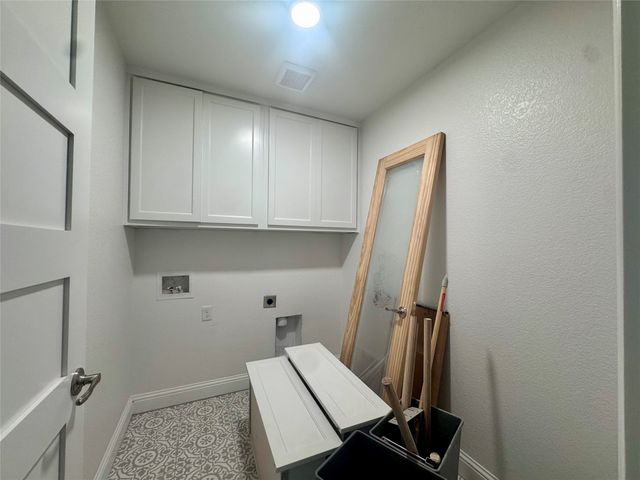 5025 Glenoaks Court, Weatherford, TX 76088