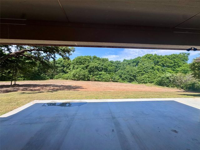 5025 Glenoaks Court, Weatherford, TX 76088