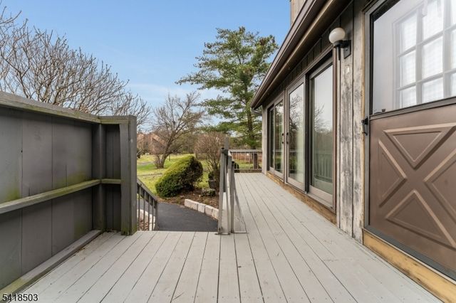 251 Gemini Dr, Hillsborough Twp., NJ 08844