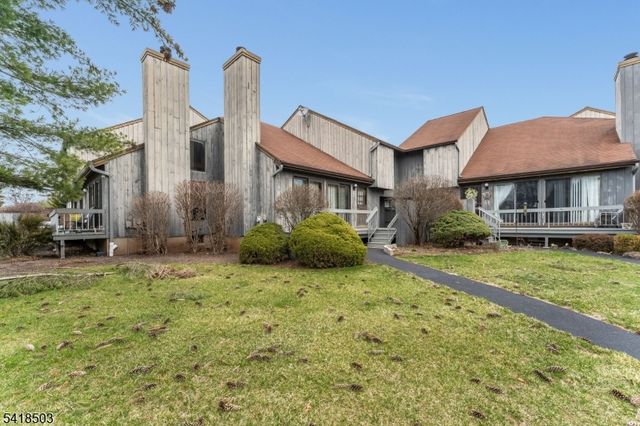 251 Gemini Dr, Hillsborough Twp., NJ 08844