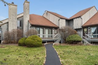 251 Gemini Dr, Hillsborough Twp., NJ 08844
