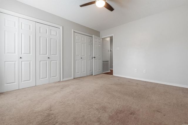 1 Club Ct, Jacksonville, AR 72076