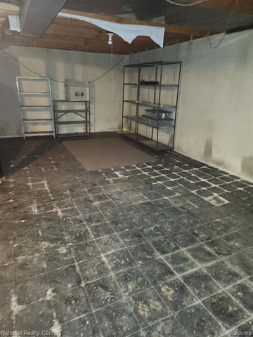 34014 Kennedy Street, Westland, MI 48185