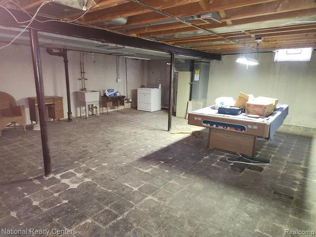 34014 Kennedy Street, Westland, MI 48185