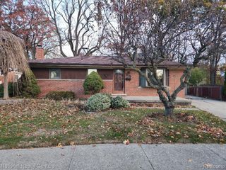 34014 Kennedy Street, Westland, MI 48185