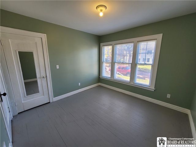 32 Meadow Lane, Jamestown, NY 14701