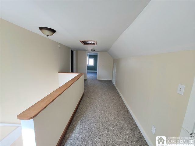 32 Meadow Lane, Jamestown, NY 14701