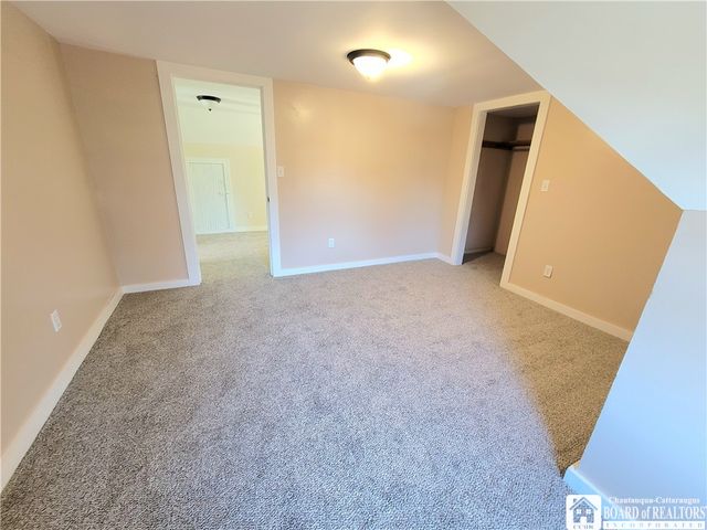 32 Meadow Lane, Jamestown, NY 14701