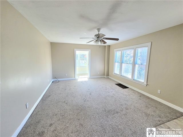 32 Meadow Lane, Jamestown, NY 14701