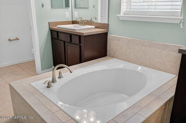 1474 LANTERN LIGHT Trail, Middleburg, FL 32068