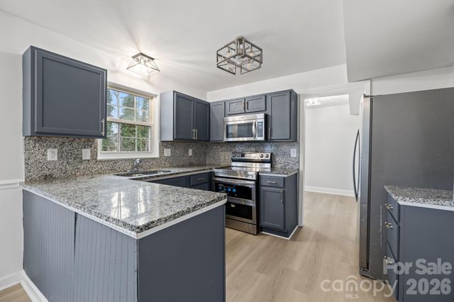 5716 Cassio Court, Charlotte, NC 28227