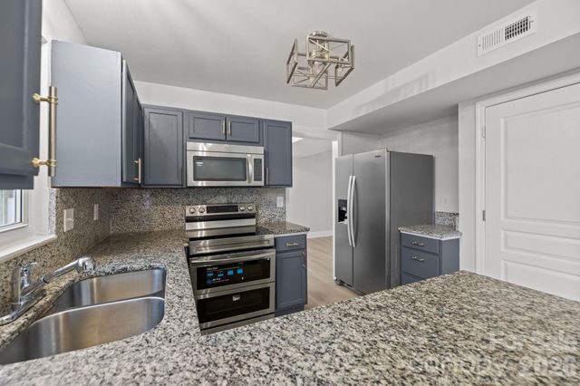 5716 Cassio Court, Charlotte, NC 28227