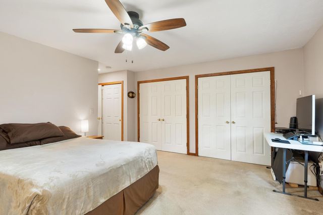 1 Victoria Dr 1, Auburn, MA 01501