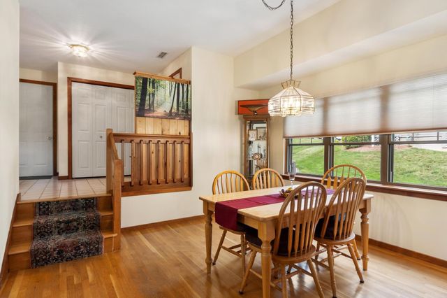 1 Victoria Dr 1, Auburn, MA 01501