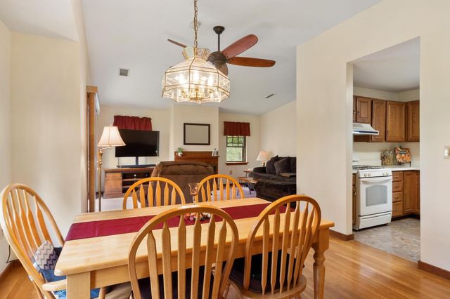 1 Victoria Dr 1, Auburn, MA 01501