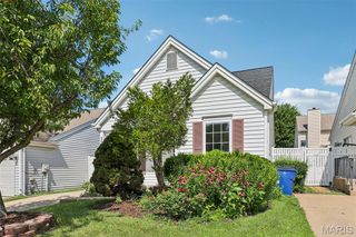2639 Liberty Gardens Drive, Florissant, MO 63031