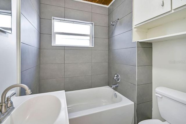 1201 5TH STREET NE, Winter Haven, FL 33881