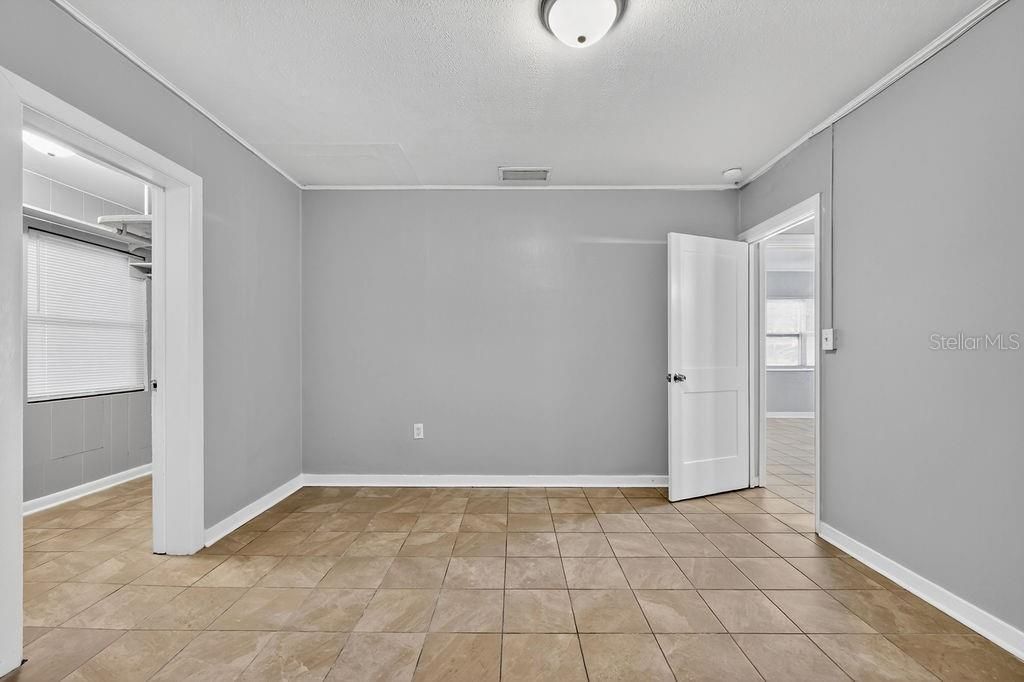 Image 22 of property listing at 1201 5TH STREET NE, Winter Haven, FL 33881